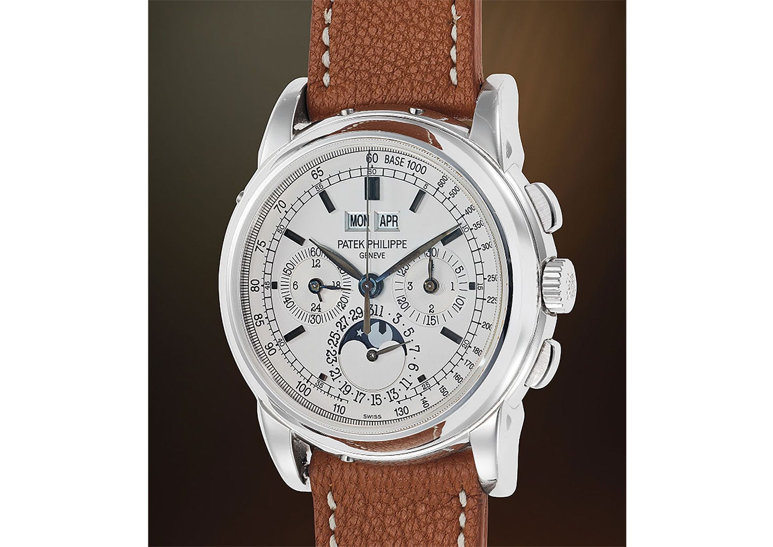 The reference 5970, a modern perpetual calendar chronograph with vintage looks